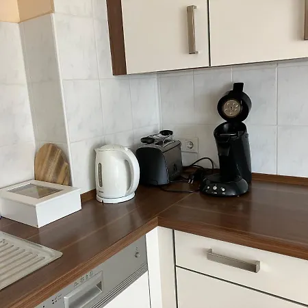 Im Gruenen Mit Balkon 公寓