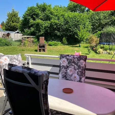 Apartment Im Gruenen Mit Balkon *