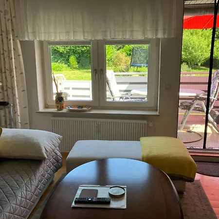 Im Gruenen Mit Balkon 公寓 *